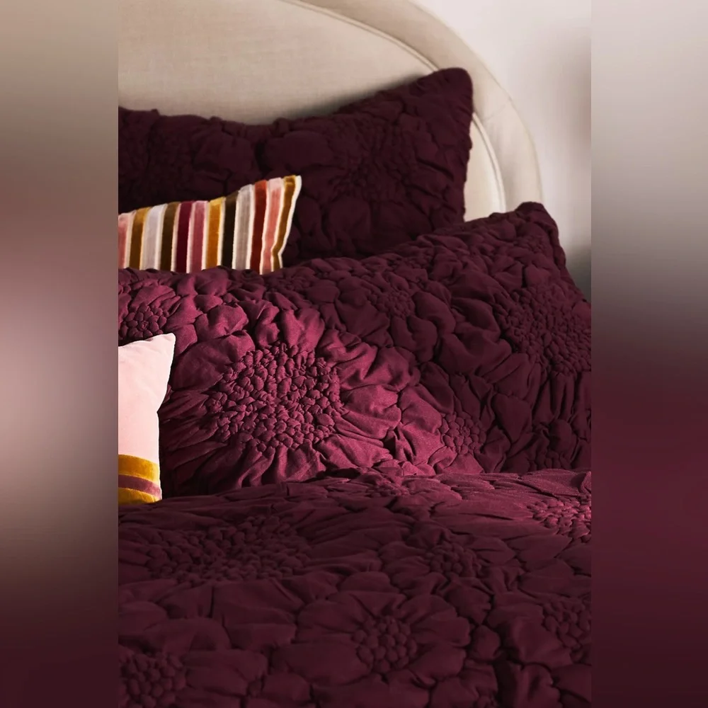 Anthropologie Dahlia Cotton Jersey Floral Quilt King